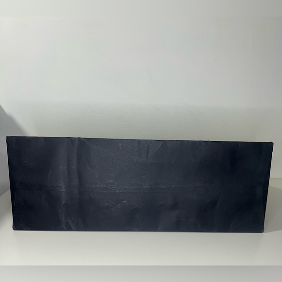 Gucci Decorative Framable Distressed Shopping Gift Bag - Picture 7 of 8